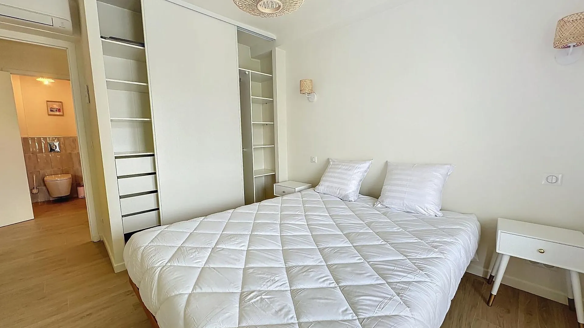63M2 Grande Terrasse, Climatisation & Parking, 2Br Apartment Cannes